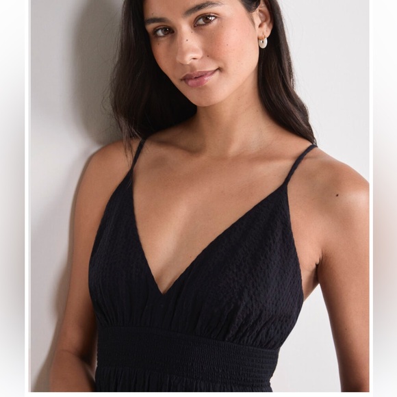 Vineyard Vines Seersucker Black Maxi Dress - Picture 4 of 16